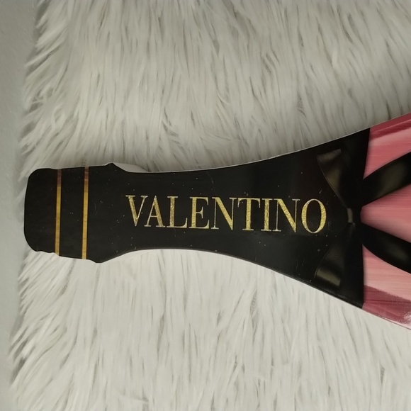 Home Designs Lux Champagne Bottle Wooden Home Decor - Picture 4 of 5